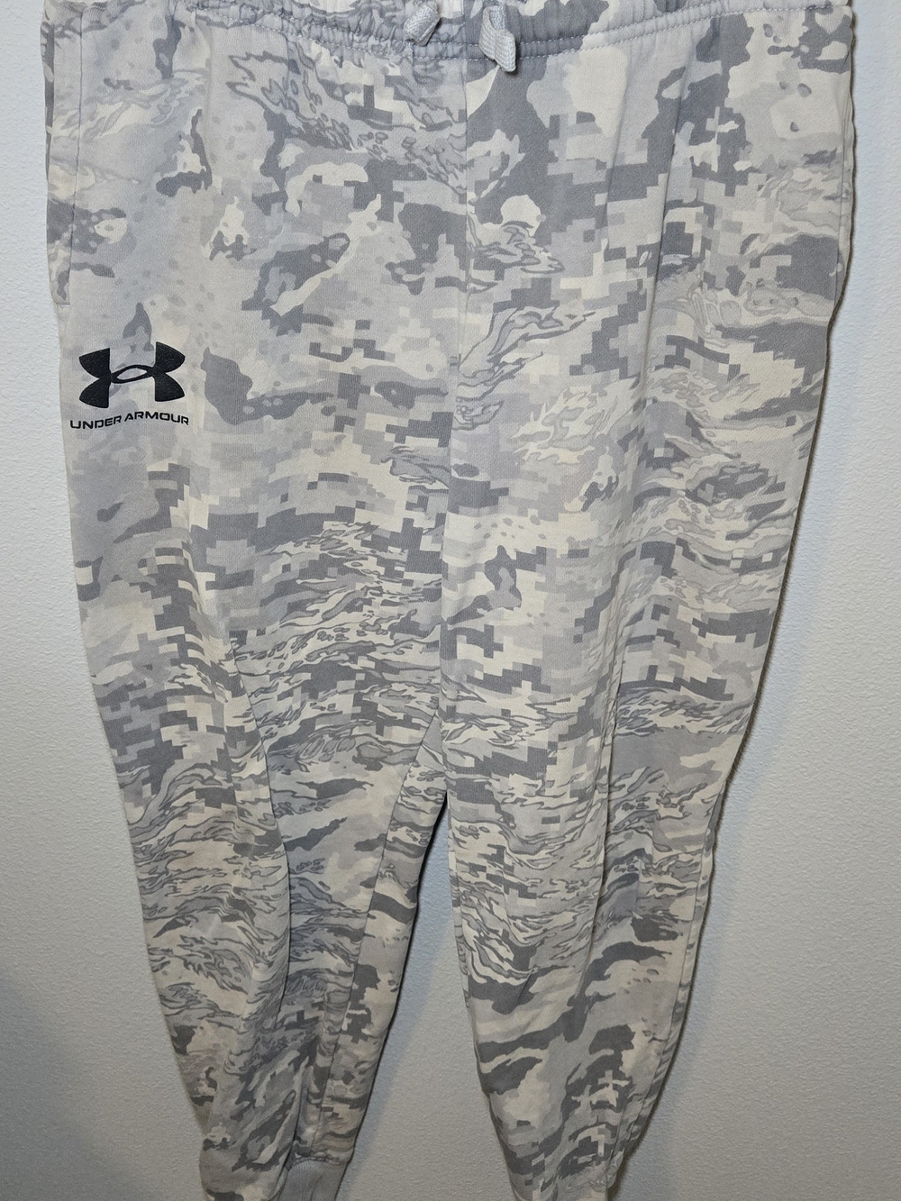 Under Armour Kids' Gray Camouflage Jogger Pants